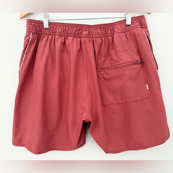 Vuori Men's The Rise and Shine Shorts | Size XL - Picture 3 of 6